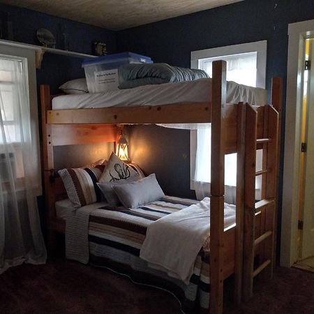 The Goulding Cottage And Farm - 4 Beds, 3 Baths Henrieville Εξωτερικό φωτογραφία